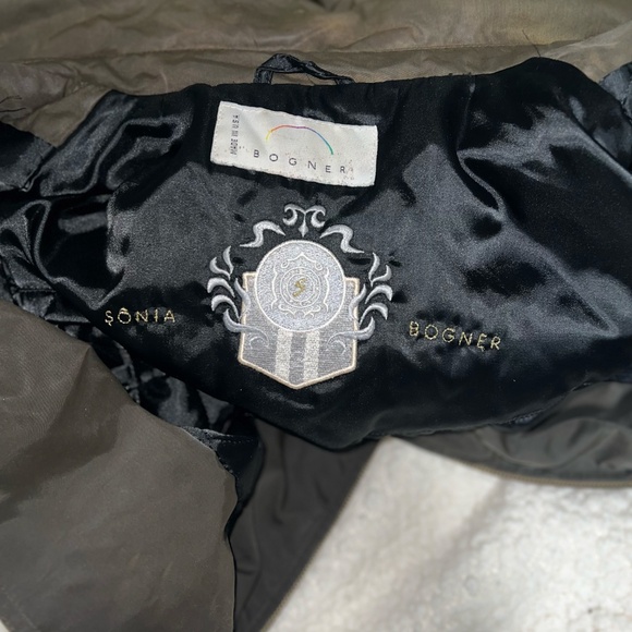 Bogner Women’s Drawstring Jacket — Size 6— Premium Skiwear - Picture 5 of 5